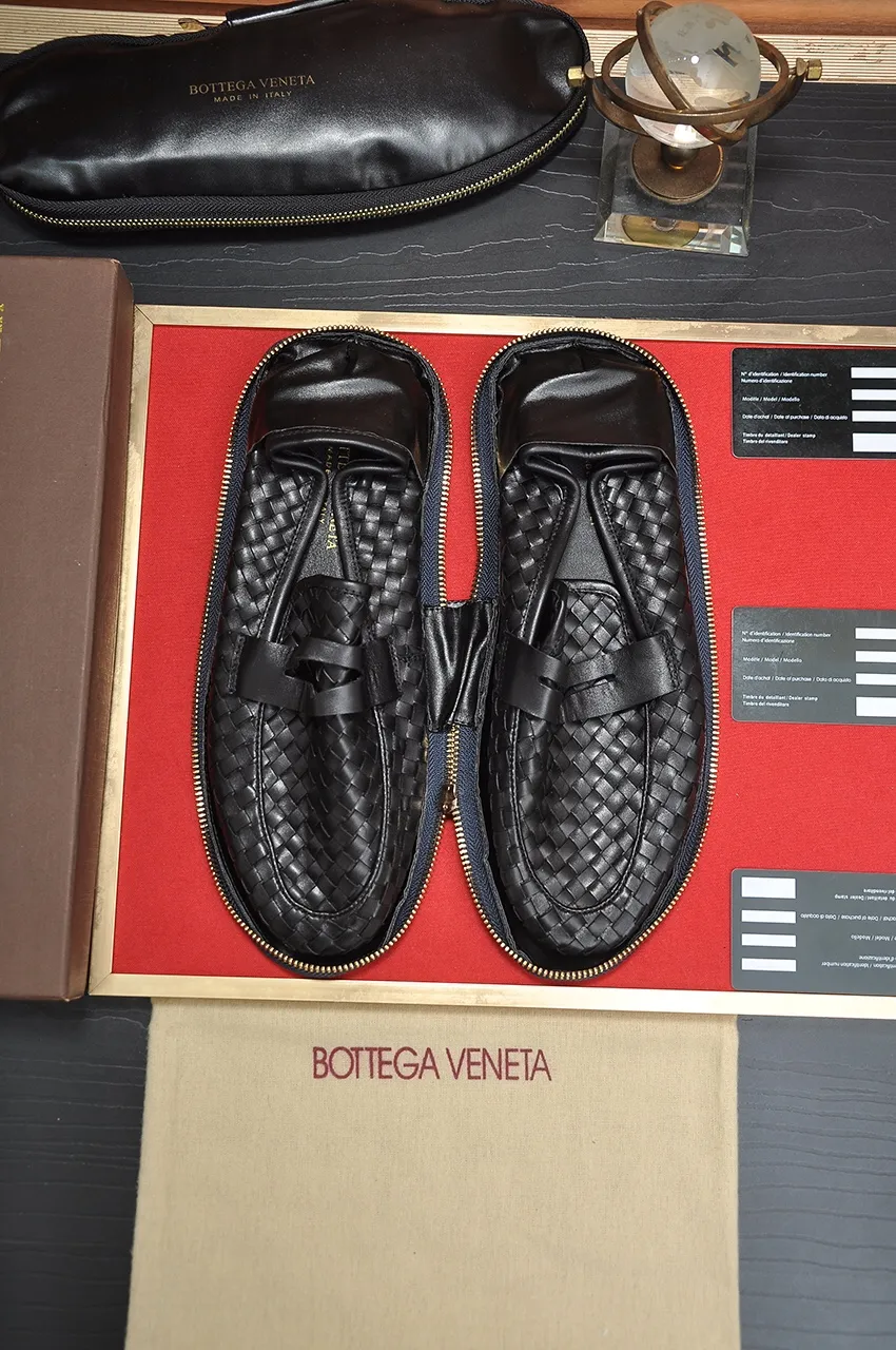 Men's shoes 💰460💶 [Botteg Venetta (BV)] (wallet shoes) exclusive new model official website new model The upper is made of high-quality top calfskin. Delicate feel and flowing luxurious texture. Tailored for refined men to create a noble aura. Delicate and regular Mark hand stitching. Smooth lines. Full sheepskin lining, comfortable to wash sweat. 38-44